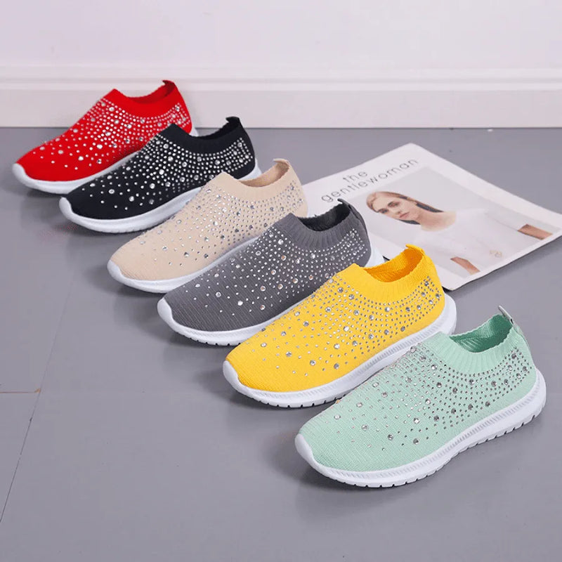 Tênis Meia Slip on Shining Crystal  - Feito Em Fibra Mesh Super Macia Com Strass para Um Design Único e Estiloso
