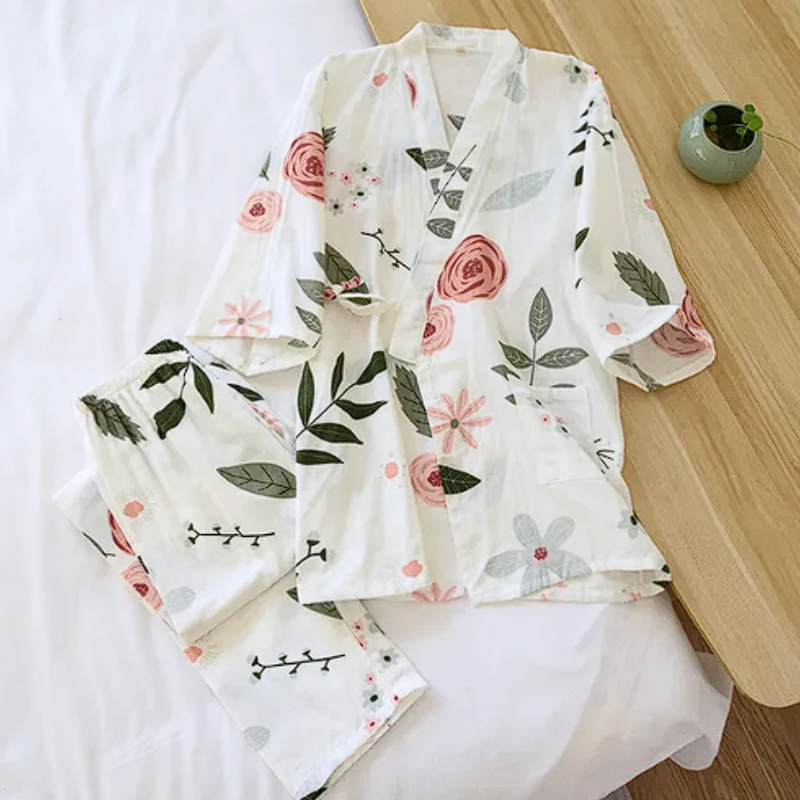 Pijama Feminino Cotton Blossom - Conjunto Calça e Camisa Curta em 100% Algodão | Macio, Leve e Super Confortável