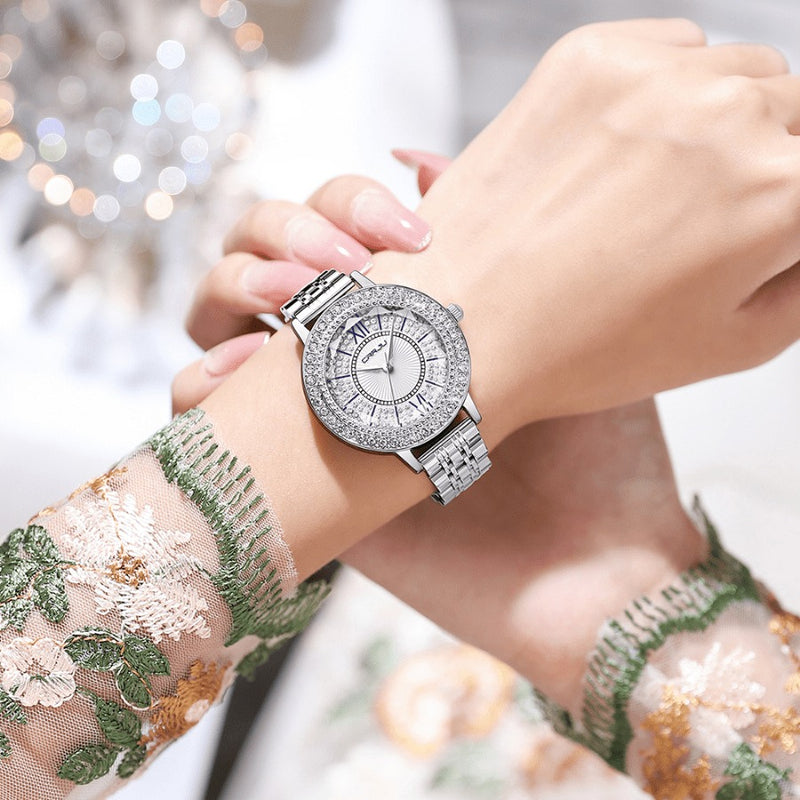 Relógio Feminino CRRJU CRISTAL DIAMOND - Vidro Lapidado, Cravejado Com Cristais de Zircônia, Movimento de Quartzo, Resistente à Água 30M