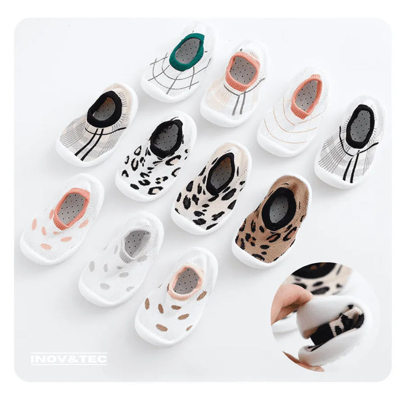 Sapatinho Meia "Baby Fashion" Para bebês e Crianças - Super Confortável, Seguro e Antiderrapante