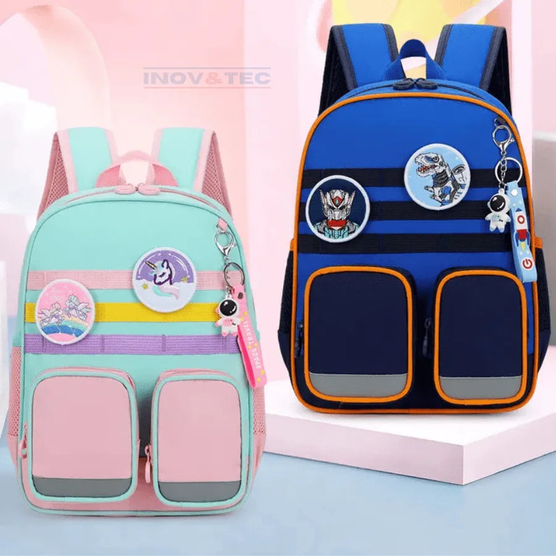Mochila Infantil Com Bolso Frontal Duplo - Tudo o Que Precisar Cabe em uma Mochila Leve