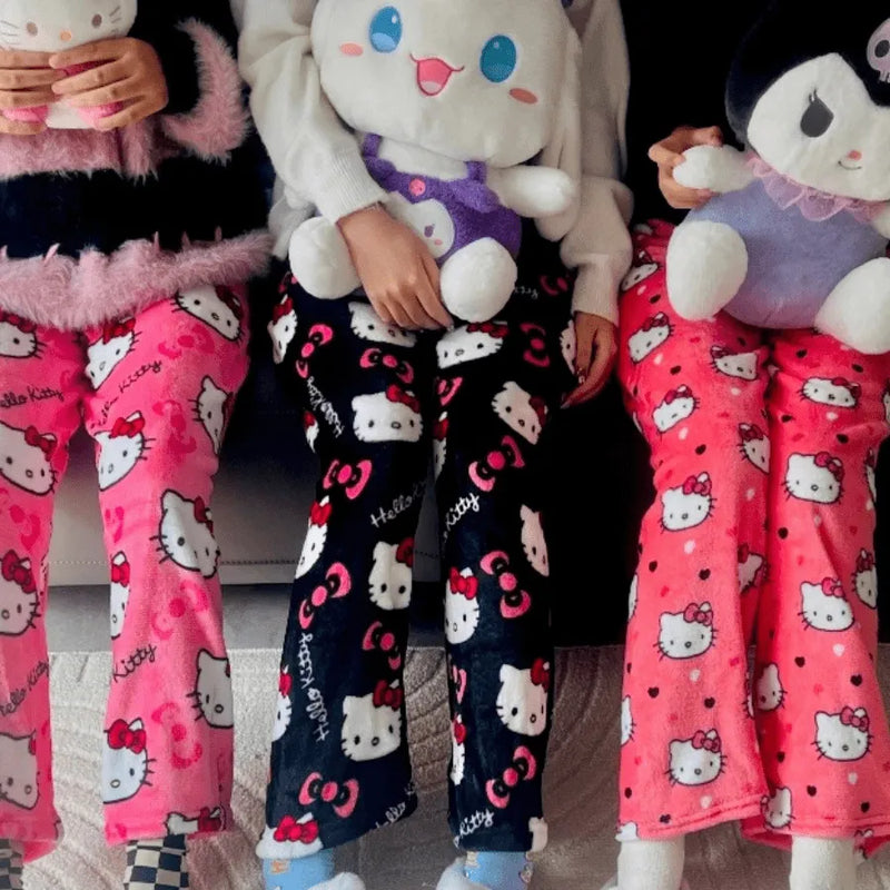 Calça de Pijama Peluciada Pijama Feminino Hello Kitty
