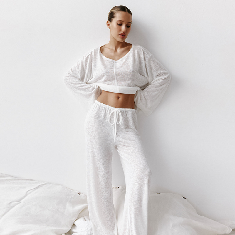 Pijama Feminino Acrylic Comfort - Conjunto Com Calça e Camisa Longa em Tecido Acrílico | Máxima Durabilidade, Leve e Super Confortável