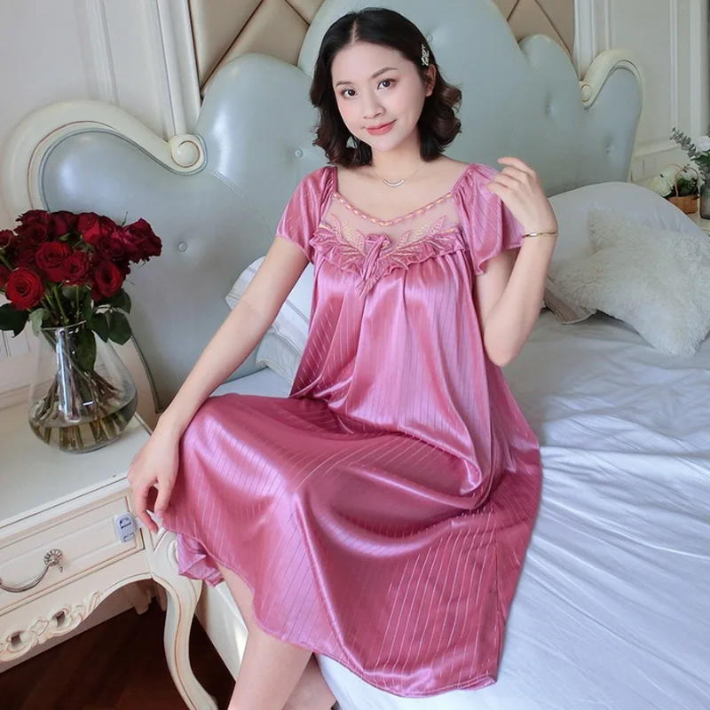 Pijama Feminino Radiant Lace - Camisola com Renda Translúcida Super Confortável | Sensual, Leve e Elegante