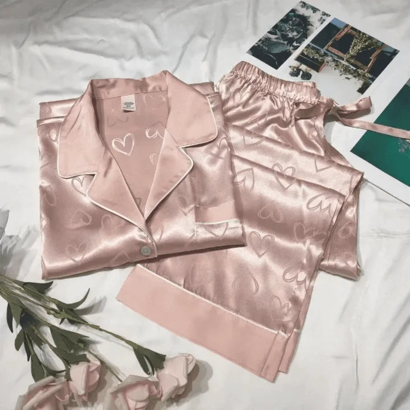 Pijama Feminino Cutezzz - Conjunto Calça e Camisa Longa Em Seda Cetim Premium | Super Macio e Confortável
