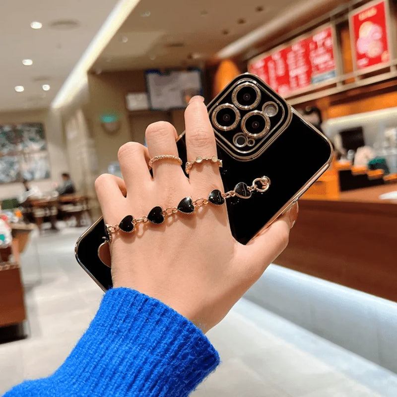 Capinha Iphone Love Bracelet - Com Bracelete De Segurança de Corações