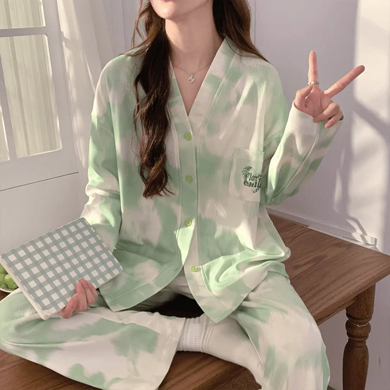Pijama Feminino Heavenly Comfort - Conjunto Com Calça e Camisa Longa de Botão | Tecido De Algodão Confortável e Quentinho