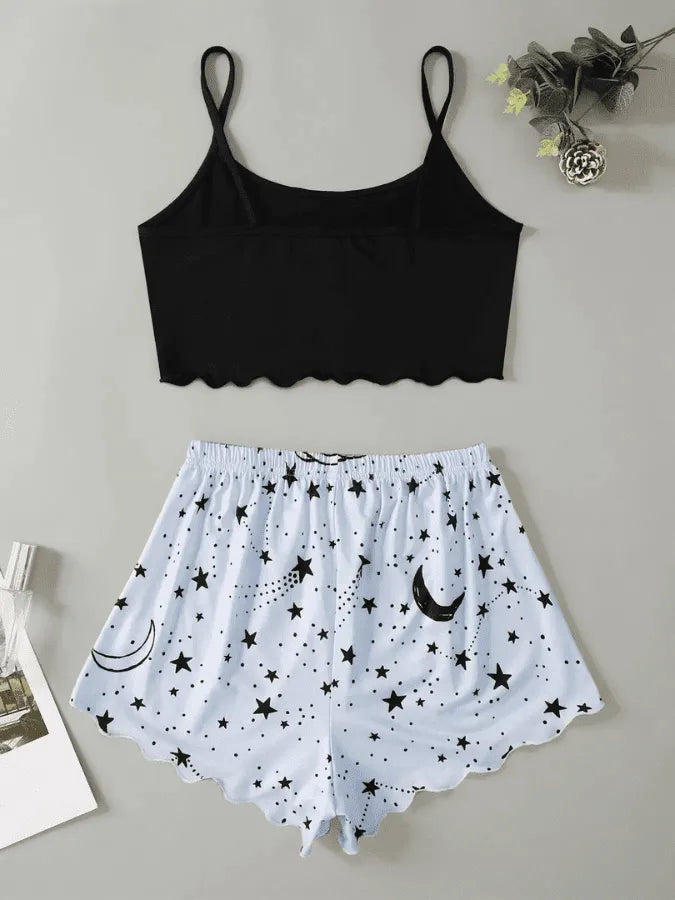 Pijama Feminino Dreams Moon - Conjunto Top Cropped e Shorts Fresquinho LooseFit | Tecido Super Macio e Confortável