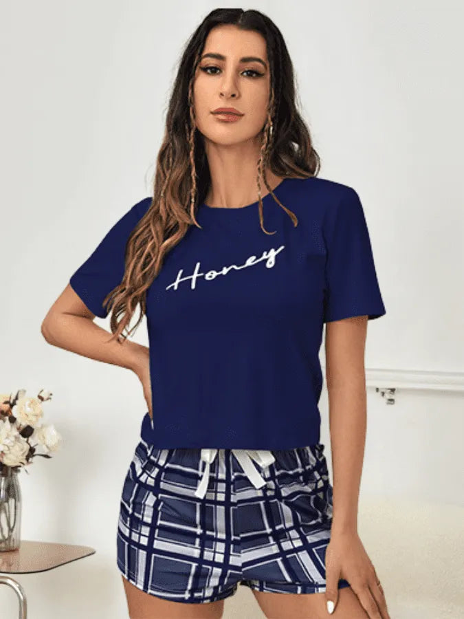 Pijama Feminino Honey Xadrez - Conjunto Camiseta e Shorts Fresquinho LooseFit | Tecido Super Macio, Elástico e Confortável