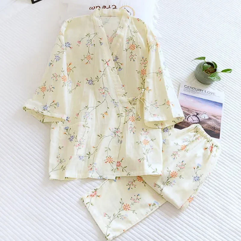 Pijama Feminino Cotton Blossom - Conjunto Calça e Camisa Curta em 100% Algodão | Macio, Leve e Super Confortável