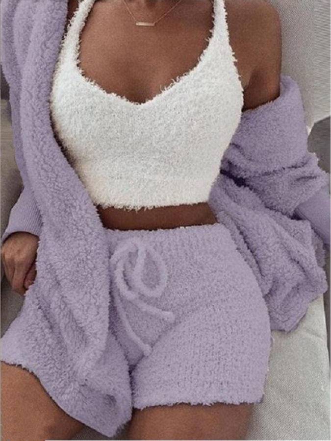 Pijama Feminino CozySoft - Conjunto 3 Peças, Shorts, Cropped e Casaco com Capuz | Macio, Leve e Super Confortável