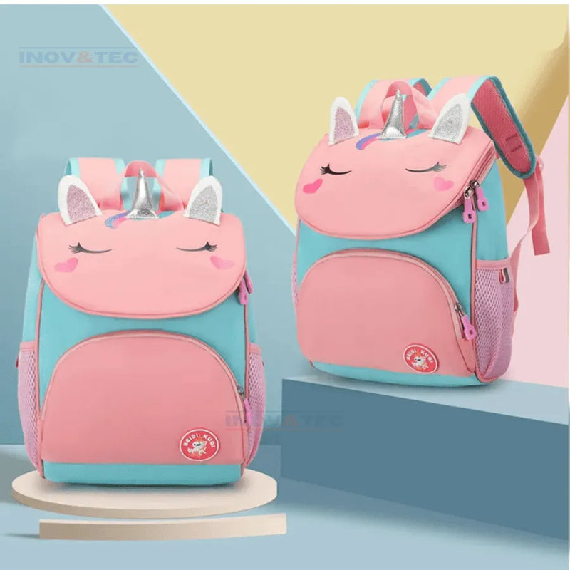 Mochila Infantil Temática Mundo dos Dinossauros - Conforto Que Parece Ser de Outro Mundo