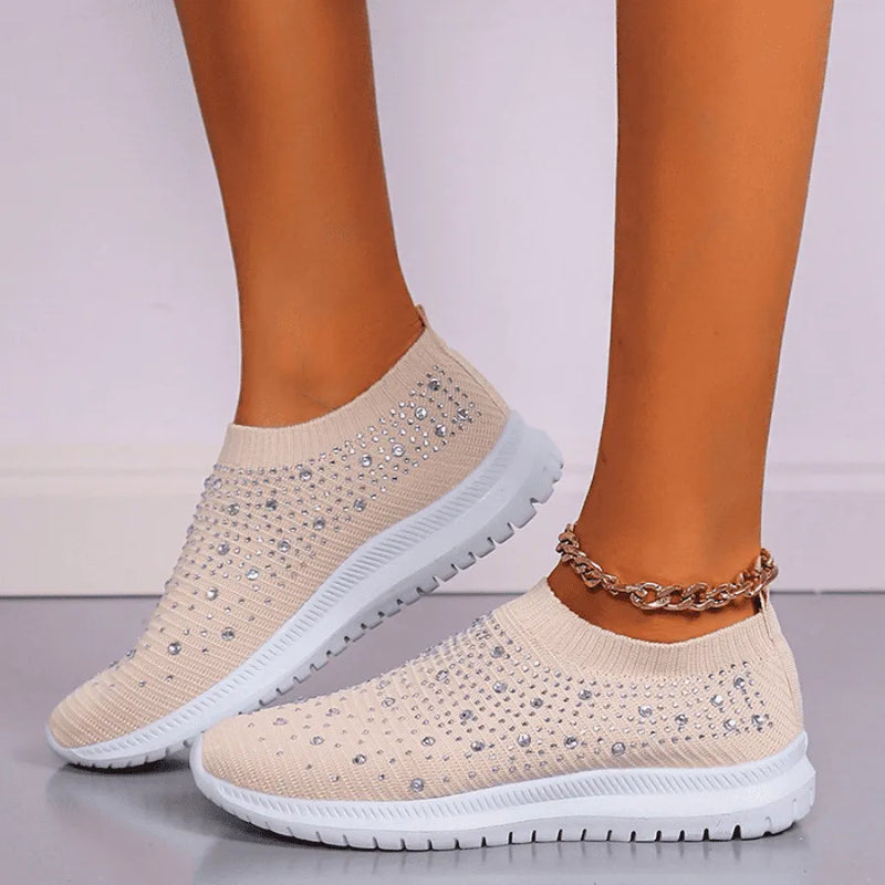 Tênis Meia Slip on Shining Crystal  - Feito Em Fibra Mesh Super Macia Com Strass para Um Design Único e Estiloso