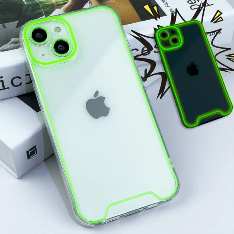 Capinha de Celular para Iphone Translúcida que Brilha No Escuro
