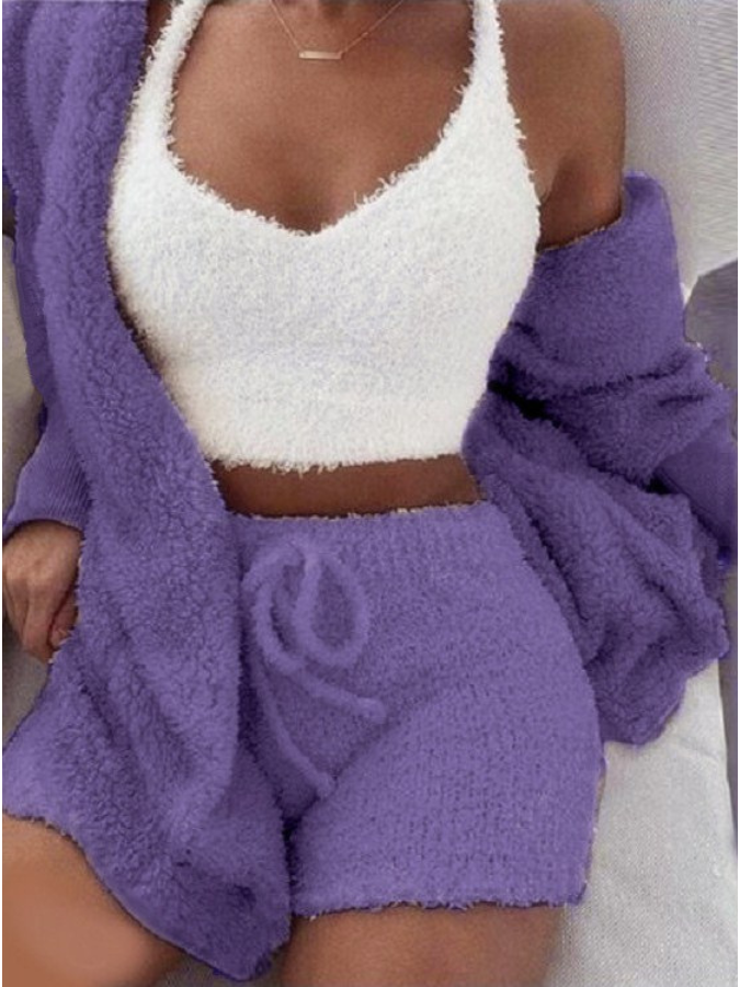 Pijama Feminino CozySoft - Conjunto 3 Peças, Shorts, Cropped e Casaco com Capuz | Macio, Leve e Super Confortável
