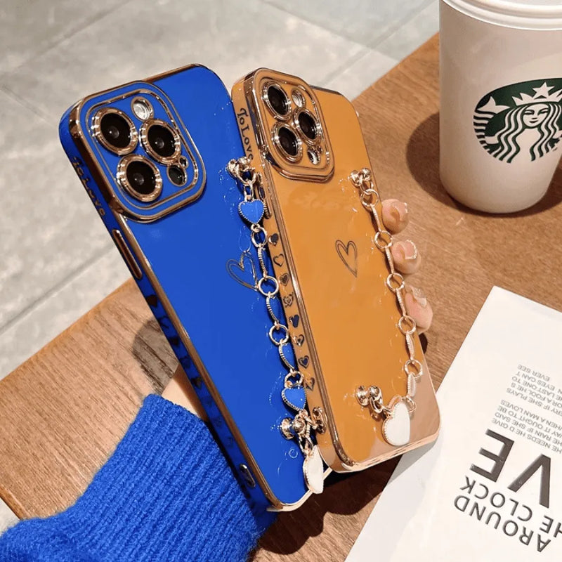 Capinha Iphone Love Bracelet - Com Bracelete De Segurança de Corações