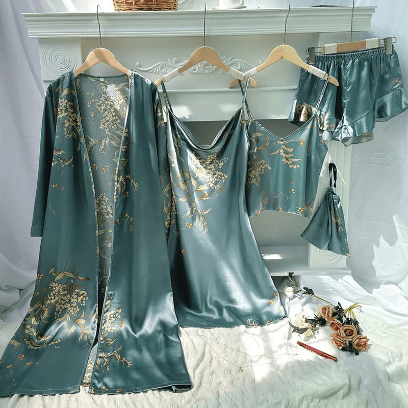 Conjunto 4 Peças Pijama Feminino Velvet Camisola, Camiseta, Shorts e Roupão Em Seda Gelo Premium | Toque De Seda Confortável + Bolsinha de Brinde
