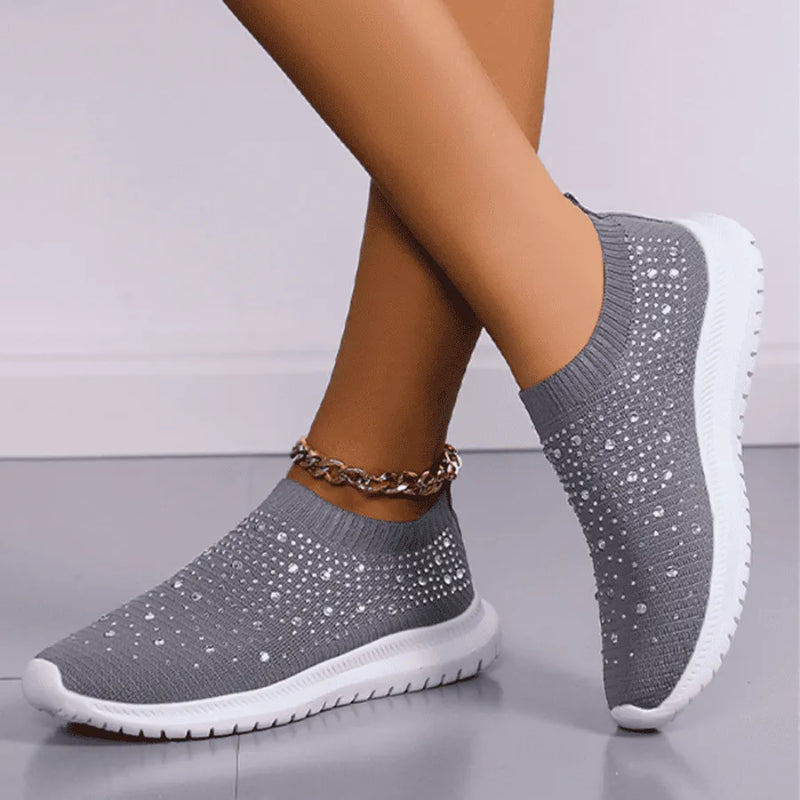 Tênis Meia Slip on Shining Crystal  - Feito Em Fibra Mesh Super Macia Com Strass para Um Design Único e Estiloso