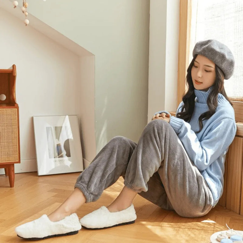 Calça De Pijama Feminina Peluciada Fleece Comfort | Quentinha, Macia e Super Confortável