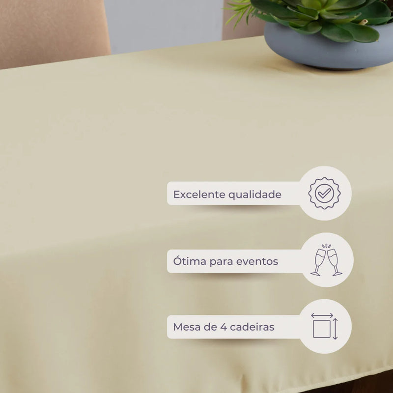 Toalha de Mesa Natalina Tamanho 1,45x1,40 Basic