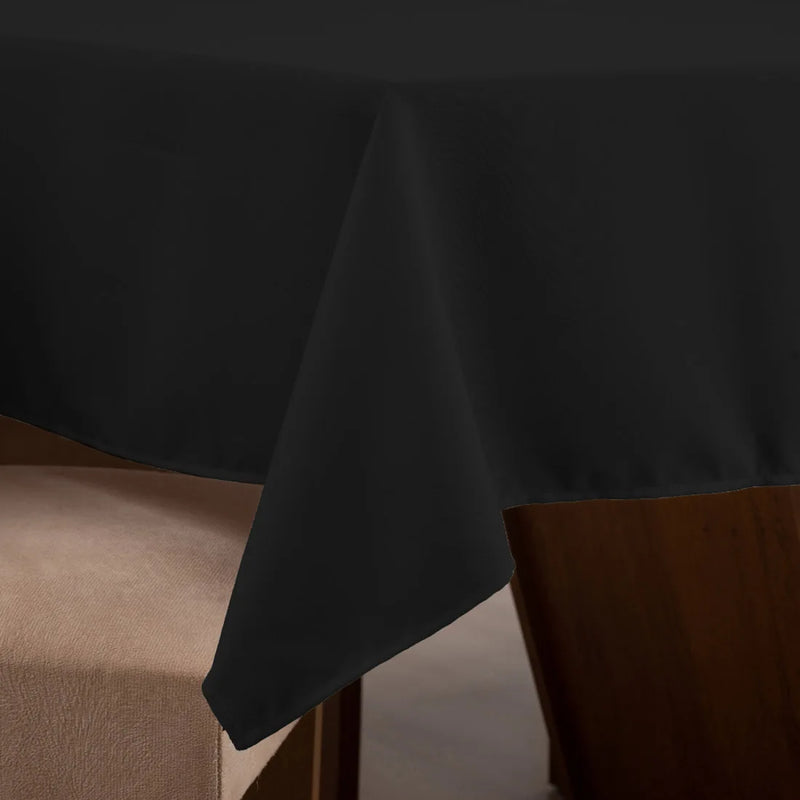 Toalha de Mesa Natalina Tamanho 1,45x1,40 Basic