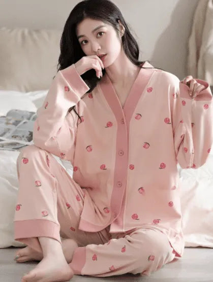 Pijama Feminino FLowers Conjunto Com Calça e Camisa de Botão | Com Tecido De Algodão Confortável e Quentinho