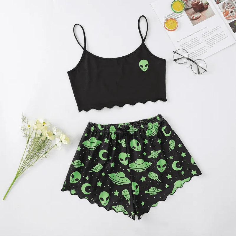 Pijama Feminino Aliens - Conjunto Top Cropped e Shorts Fresquinho LooseFit | Tecido Super Macio e Confortável