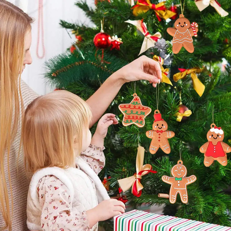 Kit 15 Enfeites para o Natal em PVC Impermeáveis para Pendurar com Corda Homem Biscoito