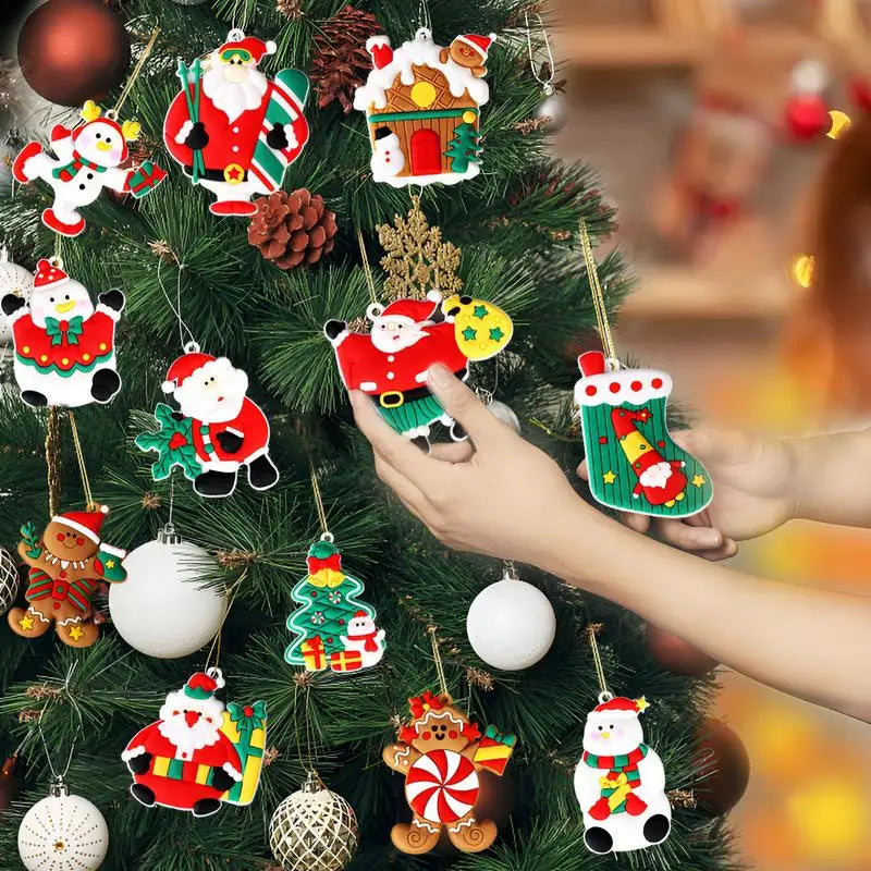 Kit 15 Enfeites para o Natal em PVC Impermeáveis para Pendurar com Corda Homem Biscoito