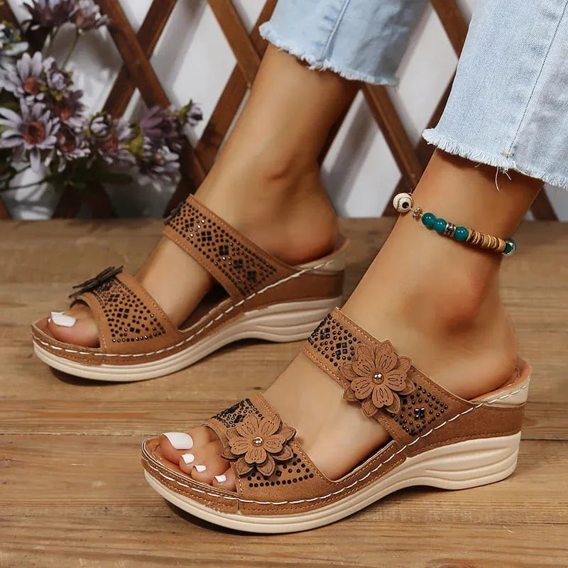 Sandália StassFlower - Design Único e Muito Conforto Aos Seus Pés