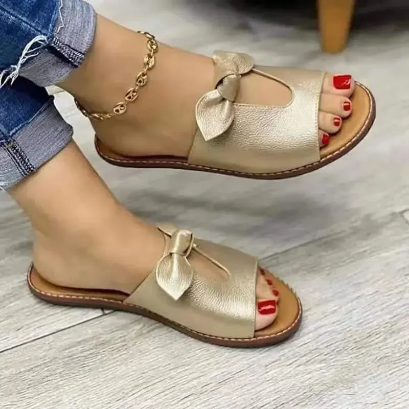 Sandália Slide SerenityGlow - Uma Sandália Única e Elegante Que Combina Com Seu Estilo