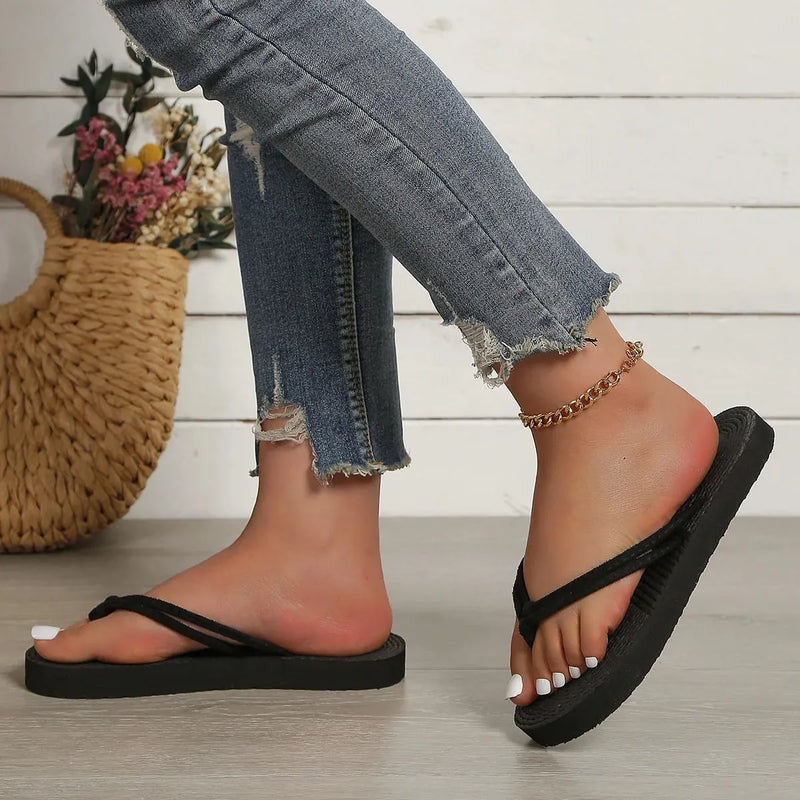 Sandália Verão | Design Simples, Moderno e Delicado Para Compor Seu Look Nos Dias De Sol