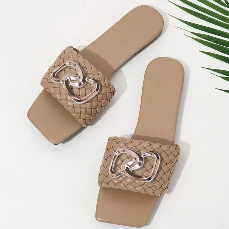 Sandália Slide Glade - Feita em Couro PU de Alta Qualidade Para Maior Estilo e Conforto