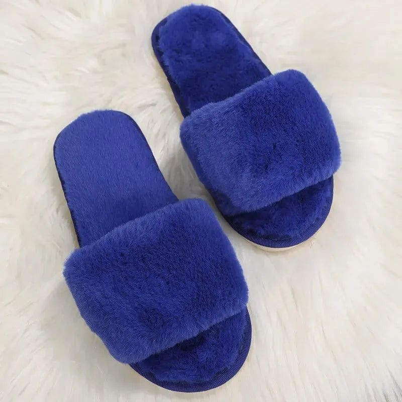 Sandália Slide Plush - Conforto e Estilo para Todos os Momentos