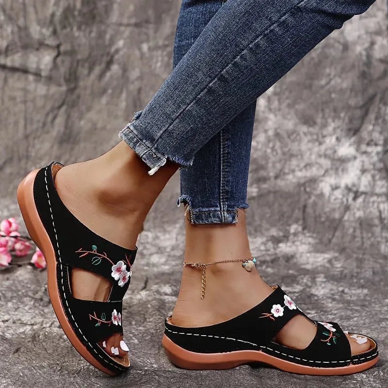 Sandália Flowers - Conforto e Estilo Com Design Moderno e Confortável