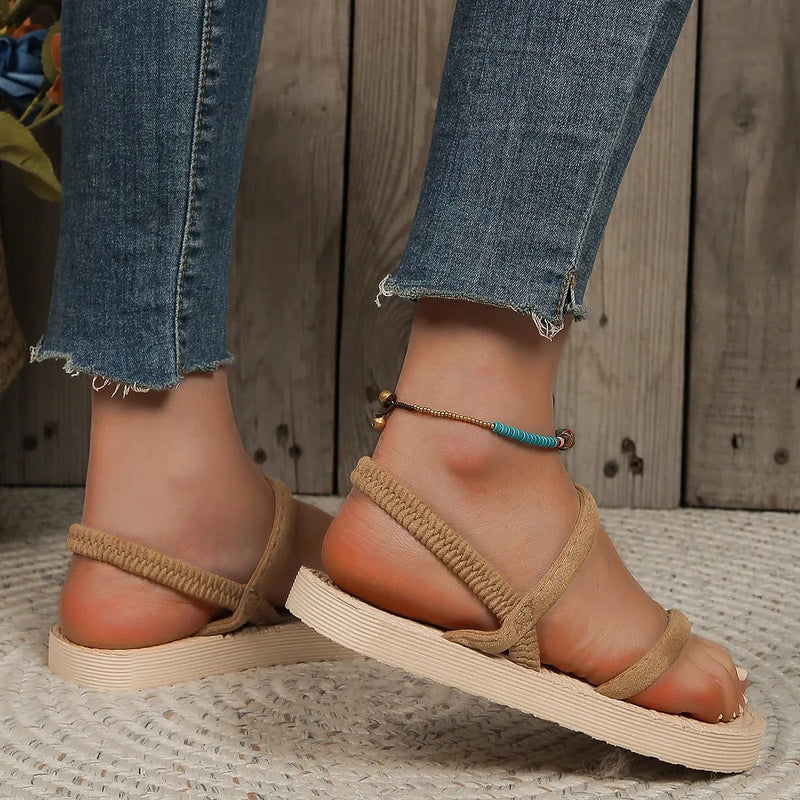 Sandália SereneStride | Estilo e Charme com Conforto