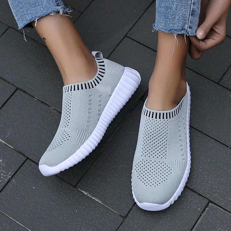 Tênis UrbanChic Tipo Meia Slip on - Feito Em Fibra Mesh Super Macia e Confortável | Vista Seu Tênis Como Uma Meia