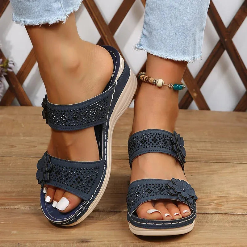 Sandália StassFlower - Design Único e Muito Conforto Aos Seus Pés
