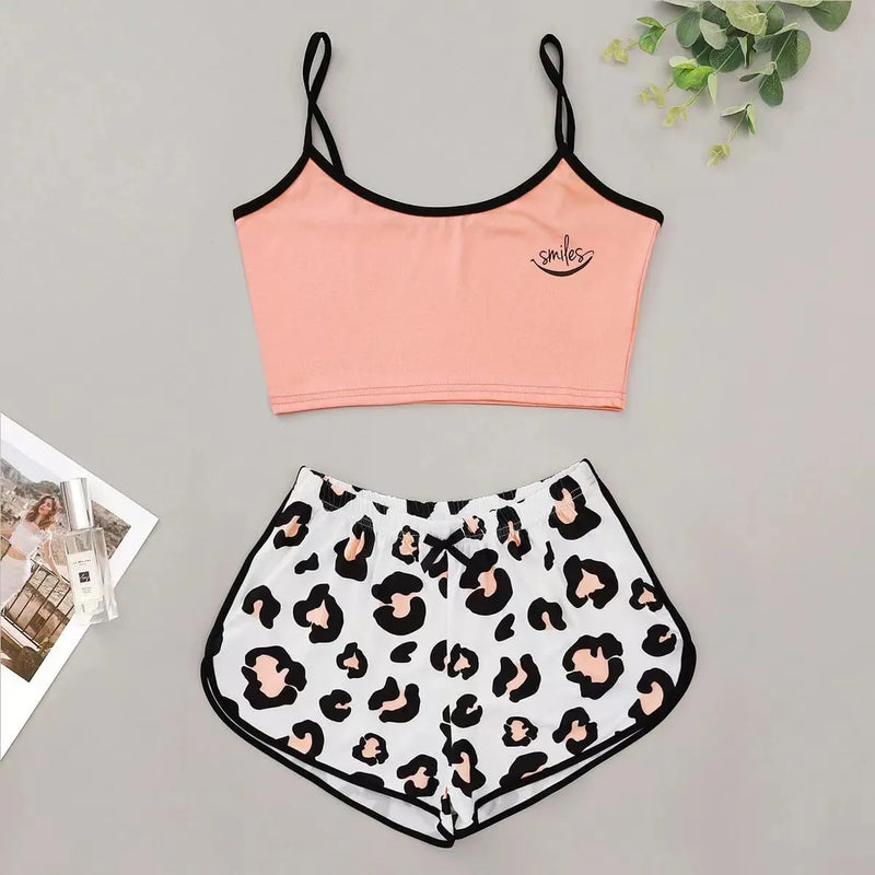 Pijama Feminino Sensy - Conjunto Top Cropped Com Detalhes Em Renda e Shorts Fresquinho LooseFit | Tecido Super Macio e Confortável