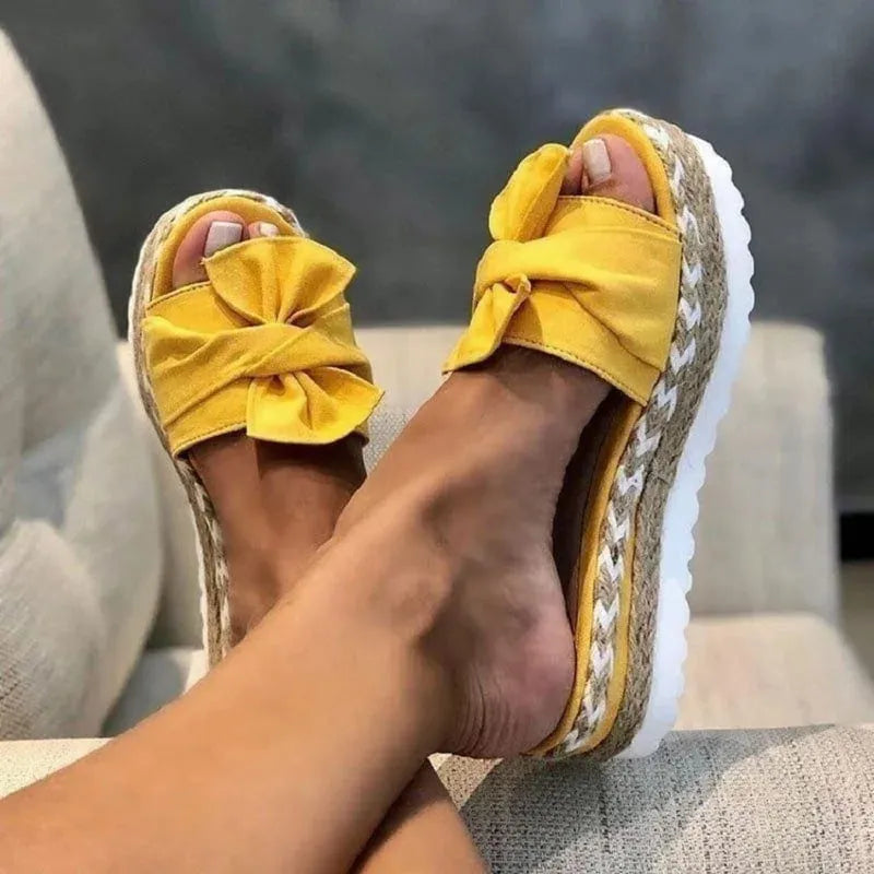 Sandália Slide De Plataforma LaceLady |  Estilo e Charme com Conforto