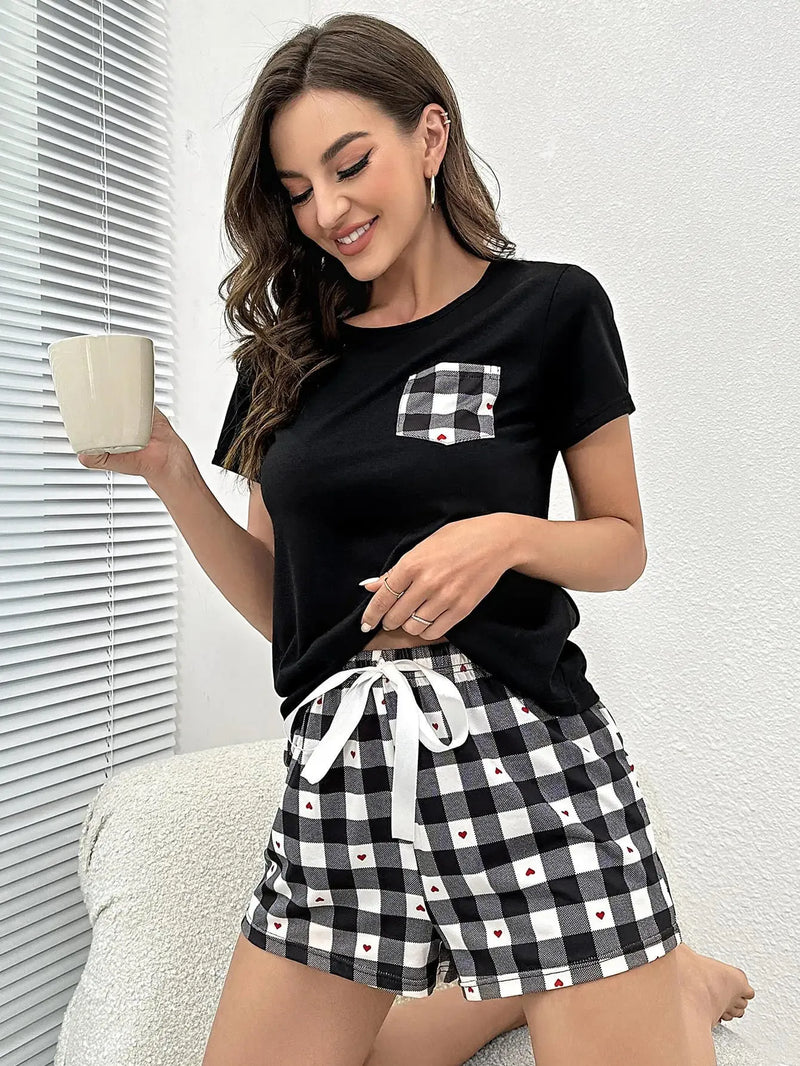 Pijama Feminino Cutezz- Conjunto Camiseta e Shorts Fresquinho LooseFit | Tecido Super Macio, Elástico e Confortável