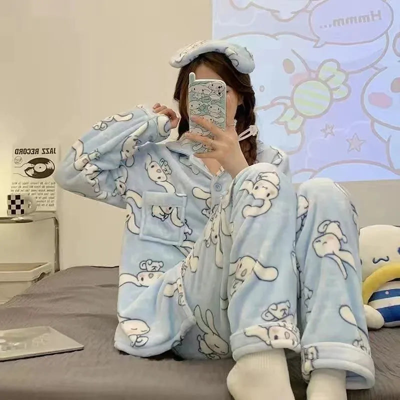 Pijama Feminino de Pelúcia Kitty Conjunto Com Moletom e Calça De Pelúcia Plush | Quentinho, Macio e Super Confortável