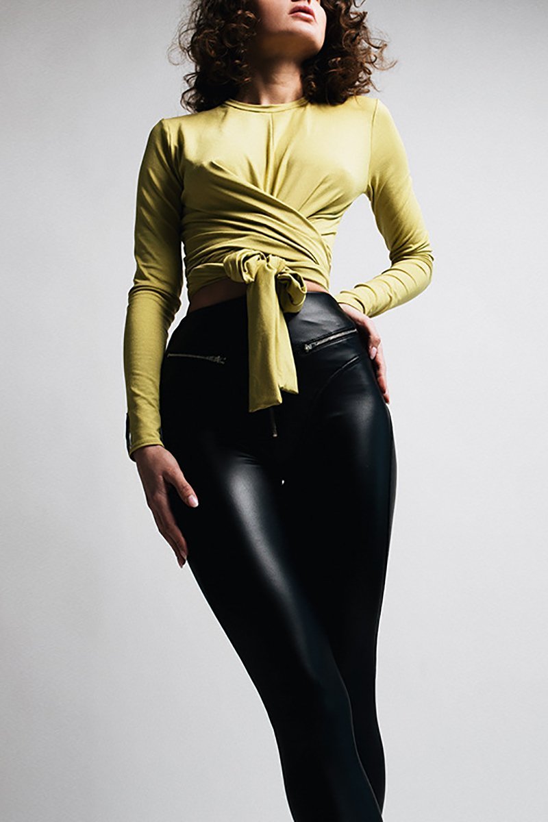 Calça Casual Feminina Couro Ecológico - Legging EcoLux