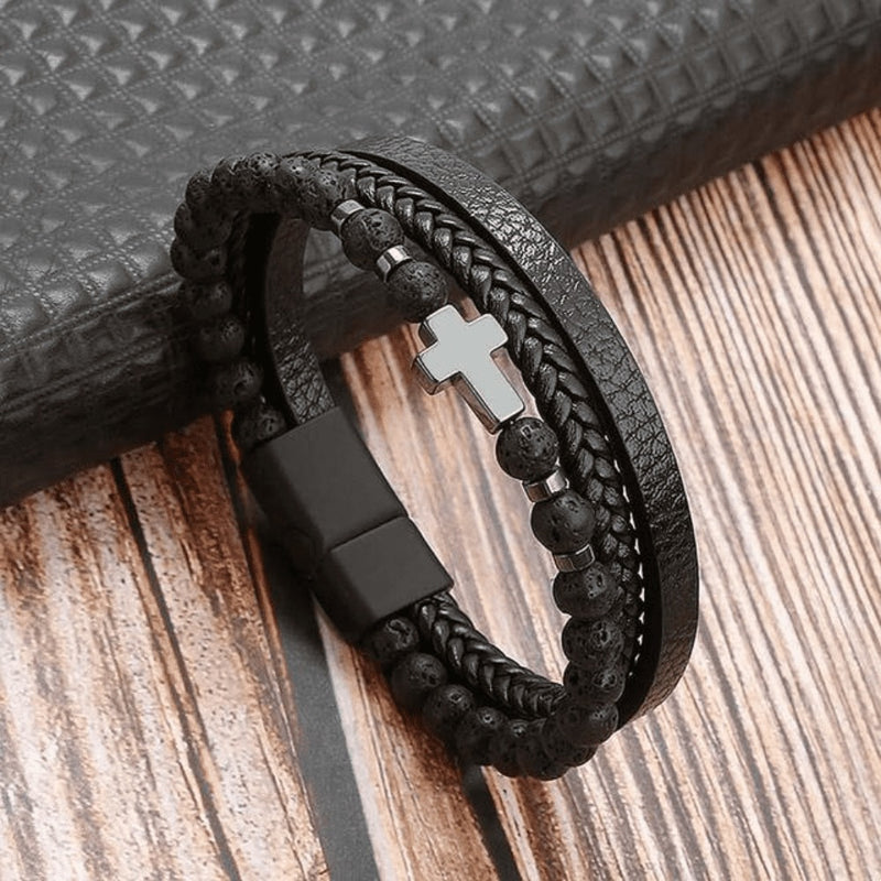 Pulseira em Couro com Pedras e Pingentes THE MAN