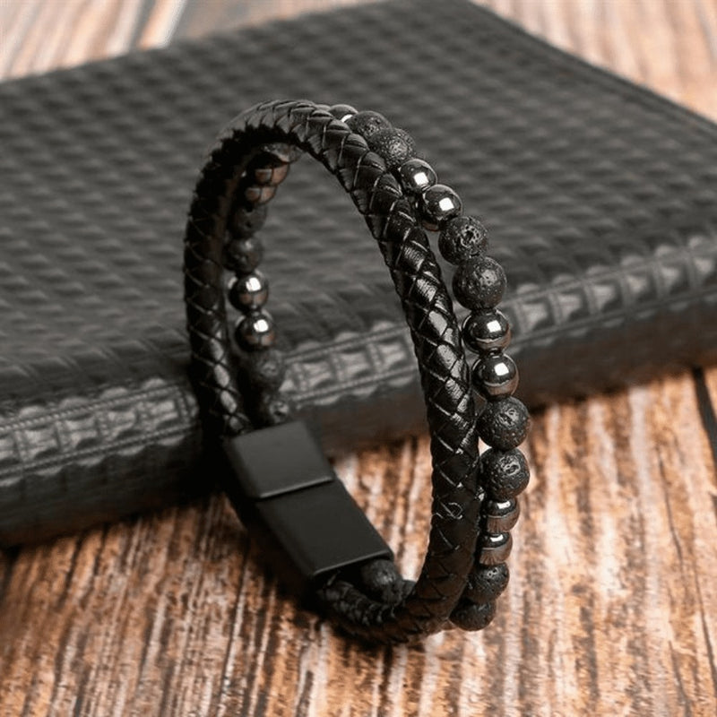 Pulseira em Couro com Pedras e Pingentes THE MAN