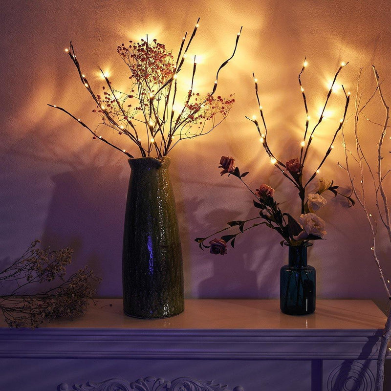 Kit com 10 Galhos de Salgueiro e 40 LEDs Quentes Decorativos de Casa