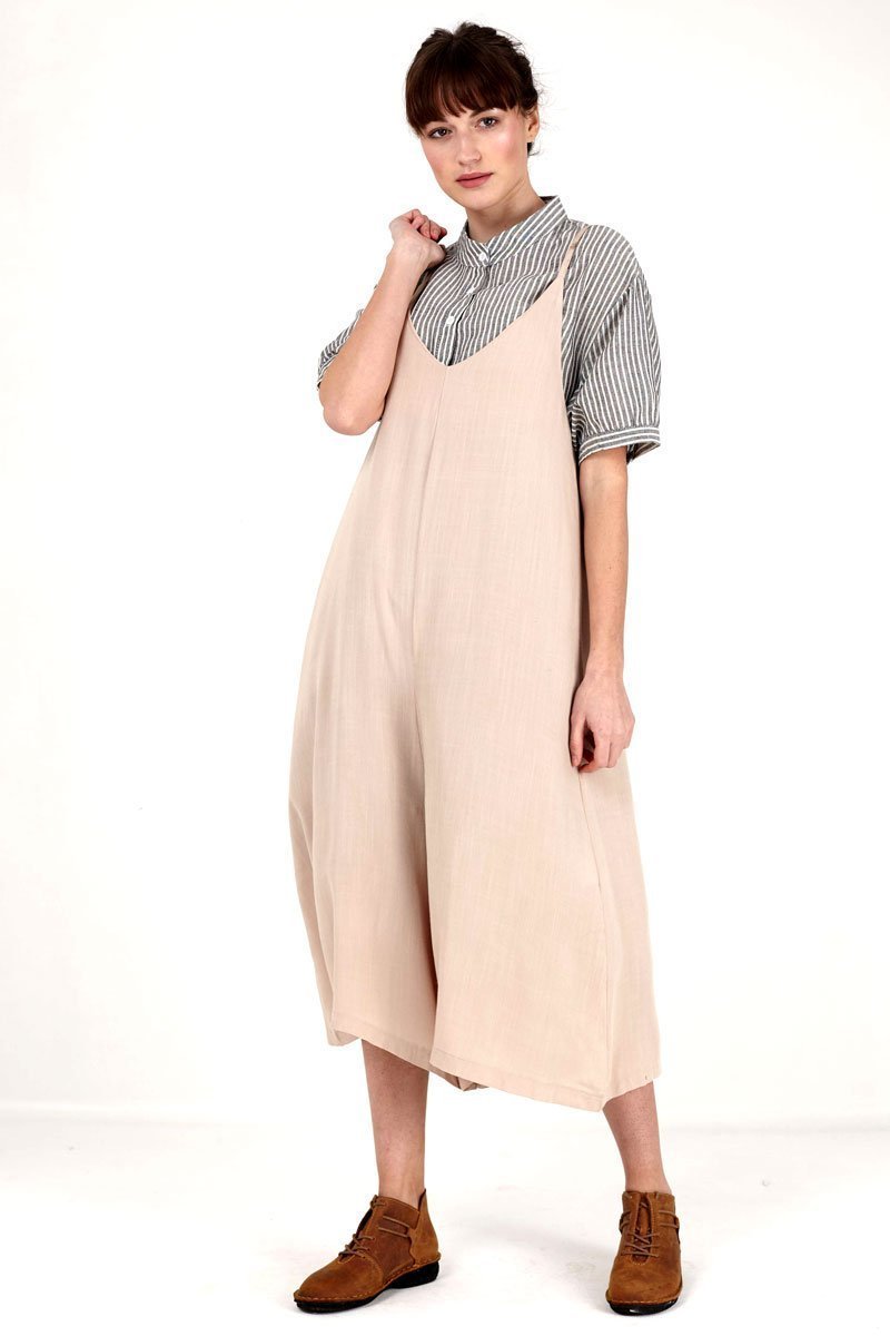 Macacão Feminino Pantacourt Amplo - Cotton Jumpsuit