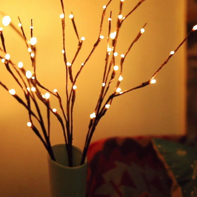 Kit com 10 Galhos de Salgueiro e 40 LEDs Quentes Decorativos de Casa