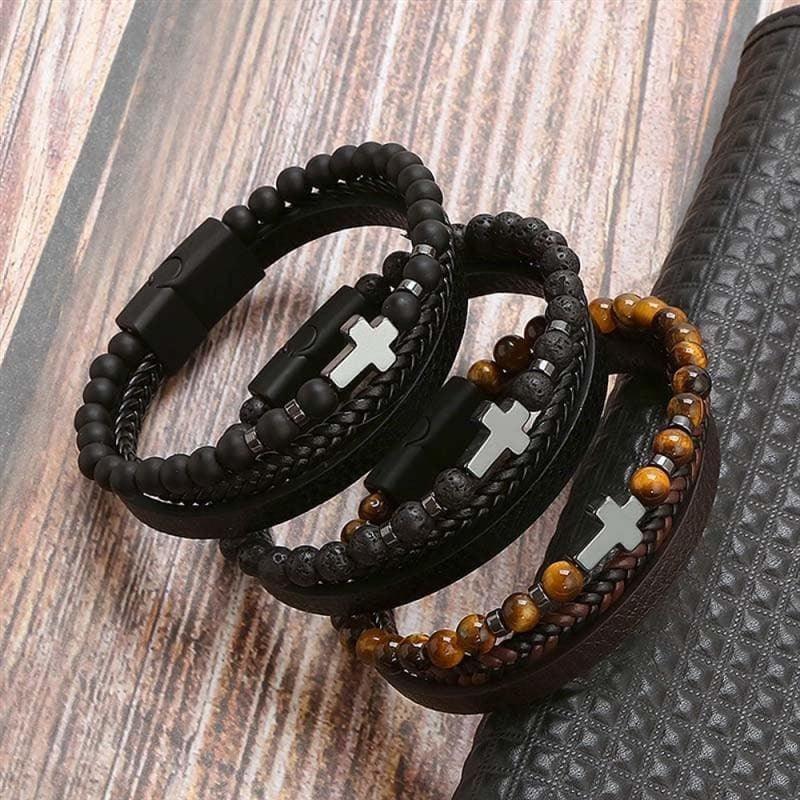 Pulseira em Couro com Pedras e Pingentes THE MAN
