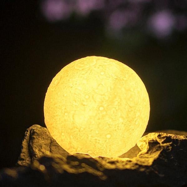 Lua Luminária 3D (com Stand em Madeira) - MoonLight